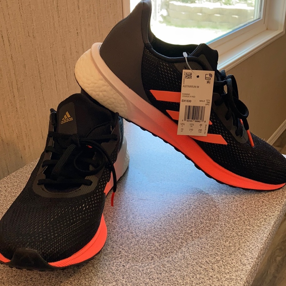Men size 13 adidas AstraRun